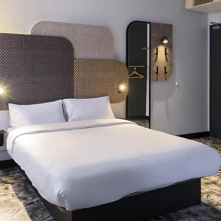 Cité De L'espace Gonord Hotel