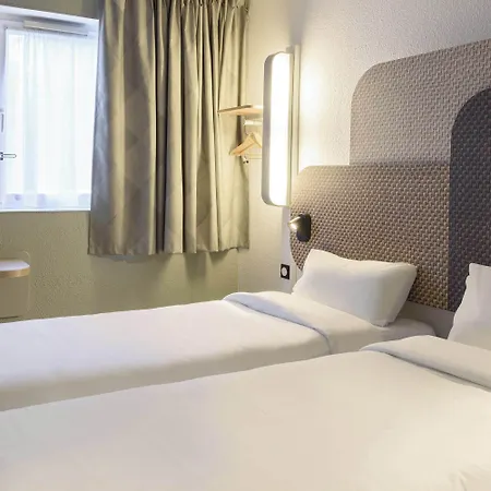 Cite De L'espace Gonord فندق