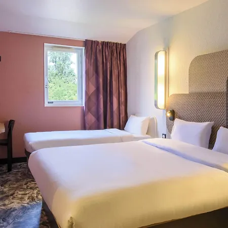 Hotel Cite De L'espace Gonord 3*