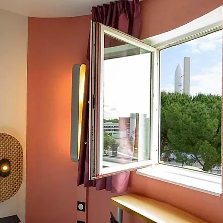 Cite De L'espace Gonord Hotel 3*