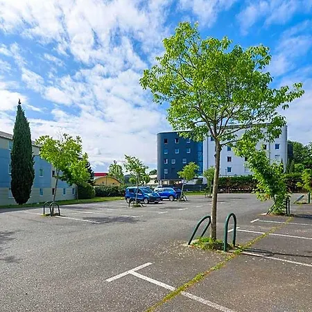 Cite De L'espace Gonord Otel 3*