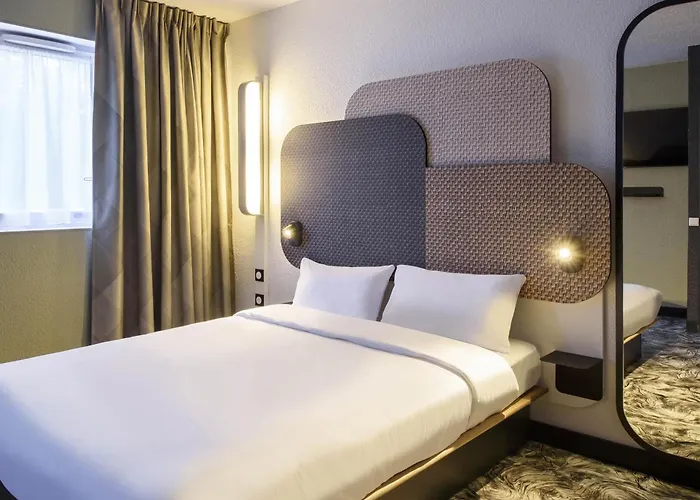 Cite De L'espace Gonord Отель 3*